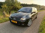 Renault Clio 2.0 16V RS ‘02 – APK 06-2026 – Liefhebbersauto!, Auto's, Renault, Voorwielaandrijving, 1998 cc, Zwart, 4 cilinders