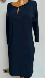 La Dress by Simone jurkje S, Kleding | Dames, Jurken, Maat 38/40 (M), Zwart, Ophalen of Verzenden, Knielengte