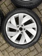 Volkswagen Golf Pirelli Winterbanden + LM Velgen, Auto-onderdelen, Banden en Velgen, Ophalen, Gebruikt, Banden en Velgen, 17 inch