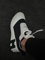 sneakers dames maat 40, Ophalen of Verzenden, Zo goed als nieuw, Goud, Overige materialen