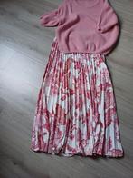 Roze trui met bloemen rok, Maat 38/40 (M), Ophalen of Verzenden, Roze, Onder de knie