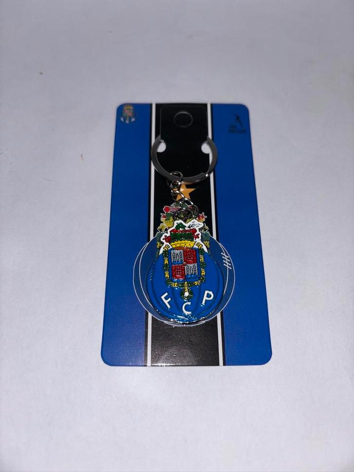 FC Porto logo sleutelhanger, Verzamelen, Sportartikelen en Voetbal, Nieuw, Beeldje of Poppetje, Buitenlandse clubs, Ophalen of Verzenden