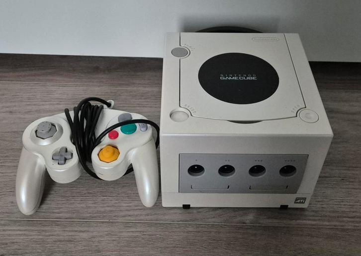 Nintendo GameCube Pearl White console, Spelcomputers en Games, Spelcomputers | Nintendo GameCube, Gebruikt, Wit, Met 1 controller