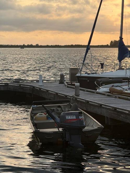 Express 1440, Watersport en Boten, Platbodems, Zo goed als nieuw, Tot 6 meter, Aluminium, Benzine, Ophalen of Verzenden