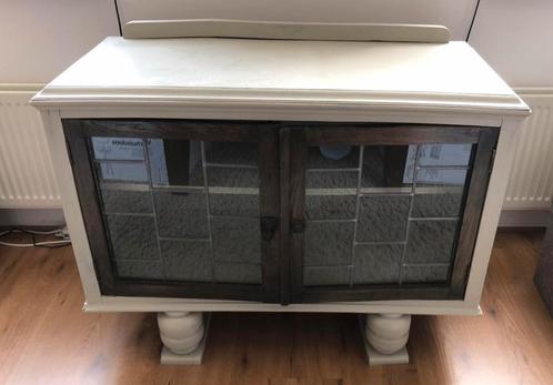 Theekastje met glas in lood deurtjes, Huis en Inrichting, Kasten | Dressoirs, Gebruikt, 50 tot 100 cm, 25 tot 50 cm, Met deur(en)