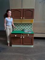 Vintage keukentje Fleur/Barbie incl pop jaren 70, Ophalen of Verzenden, Gebruikt