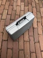 Grijs koffertje., Ophalen of Verzenden, Gebruikt
