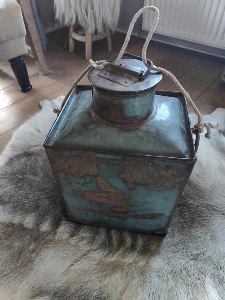 Oude Indiase melkbus van Aura Peeperkorn, Antiek en Kunst, Antiek | Woonaccessoires, Ophalen of Verzenden