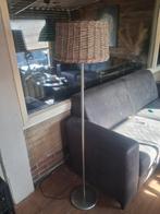 Staande lamp, Ophalen, 150 tot 200 cm