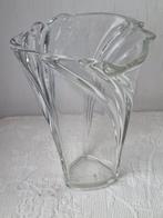 Glazen Vaas., Overige kleuren, Ophalen of Verzenden, Minder dan 50 cm, Glas