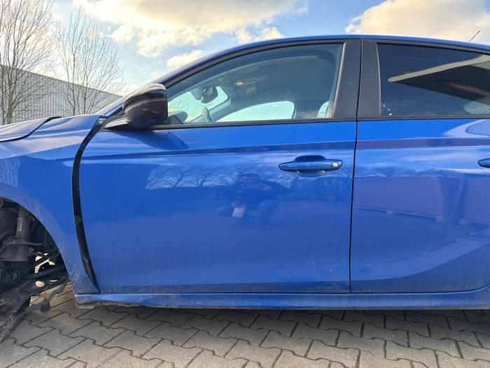 Portier 4Deurs links-voor van een Opel Corsa (EAV), Gebruikt, -, Deur, -