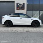 Tesla model Y Wit 2023 MMX PACK STAGE 2, Auto's, Tesla, Automaat, Gebruikt, Zwart, Wit