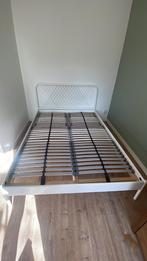 Stijlvol wit bed met verstelbare lattenbodem, Ophalen, Overige materialen, Wit, 140 cm