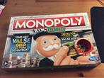 Monopoly, Vals Geld editie. Hasbro, Hobby en Vrije tijd, Gezelschapsspellen | Bordspellen, Een of twee spelers, Ophalen of Verzenden