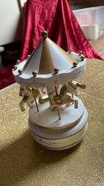 AanGeboden muziekdoos kerstcarrousel, Diversen, Kerst, Ophalen of Verzenden, Zo goed als nieuw