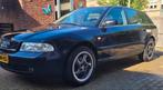Audi A4 2.8 Avant V6 Quattro 142KW AUT 1999 Blauw, Automaat, Stof, 1800 kg, Blauw