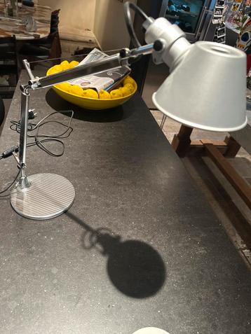 Tolomeo micro  - Zo Goed Als Nieuw beschikbaar voor biedingen
