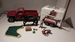 Schleich  auto met trailer 42326, Ophalen of Verzenden, Gebruikt, Paard, Beeldje of Figuurtje