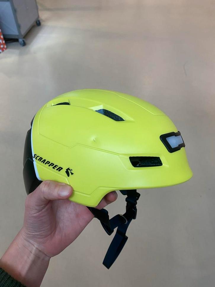 Scrapper Kinder Schaatshelm met Licht 48-52cm, Sport en Fitness, Schaatsen, Nieuw, Overige typen, Overige merken, Ophalen