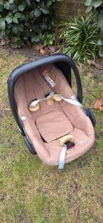 Maxi Cosi Pebble met extra hoes, Kinderen en Baby's, Autostoeltjes, Ophalen of Verzenden
