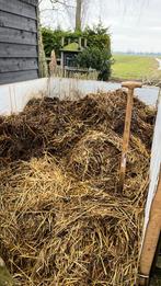 Gratis paardenmest met kalk. Veel stro, Tuin en Terras, Aarde en Mest, Ophalen