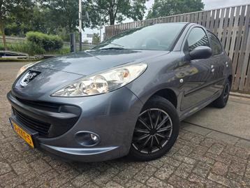 Peugeot 206 + 1.4 XS/airco/nap/5 deuren/goed onderhouden/rij beschikbaar voor biedingen