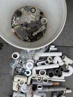 Veel nieuwe sifons 🔴afvoeren enz. Over na 2 verbouwingen, Doe-het-zelf en Verbouw, Buizen en Afvoer, Pvc, Overige typen, Nieuw