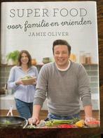 Superfood voor familie en vrienden, Ophalen of Verzenden, Zo goed als nieuw, Jamie Oliver, Gezond koken