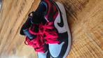 Mooie Nike Jordan maat 31, Ophalen of Verzenden, Zo goed als nieuw, Schoenen