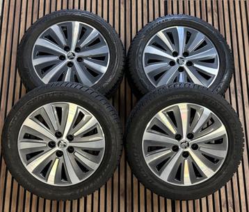Nieuwstaat 17' Skoda velgen 5x112 Dunlop 215/55/17 beschikbaar voor biedingen