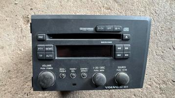 Volvo PA-300 Premium Sound versterker met HU-803 beschikbaar voor biedingen