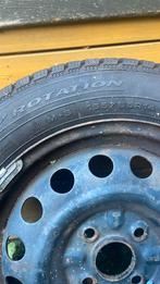 2x Winterbanden 155/65R14 op stalen velg, Auto-onderdelen, Banden en Velgen, Ophalen, 14 inch, Gebruikt, 155 mm