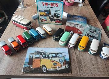 Unieke set Volkswagen T1 busjes, metalen borden, radio etc beschikbaar voor biedingen