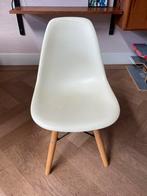 Kinderstoel. Design replica, Kinderen en Baby's, Kinderkamer | Tafels en Stoelen, Ophalen, Gebruikt, Stoel(en)