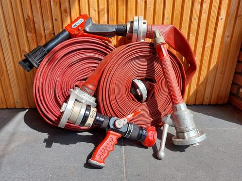 Te koop, brandweerslang, spuitkop, standpijp, verdeelstuk, Doe-het-zelf en Verbouw, Overige Doe-het-zelf en Verbouw, Zo goed als nieuw