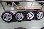 Winterbanden op velg voor Toyota Aygo|CitroenC1|Peugeot108, Auto-onderdelen, Banden en Velgen, Ophalen, Gebruikt, 15 inch, Banden en Velgen