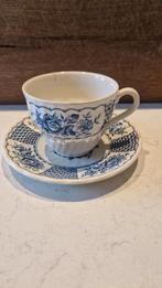 Vintage kop en schotel Myott Melody, Antiek en Kunst, Antiek | Servies los, Ophalen of Verzenden