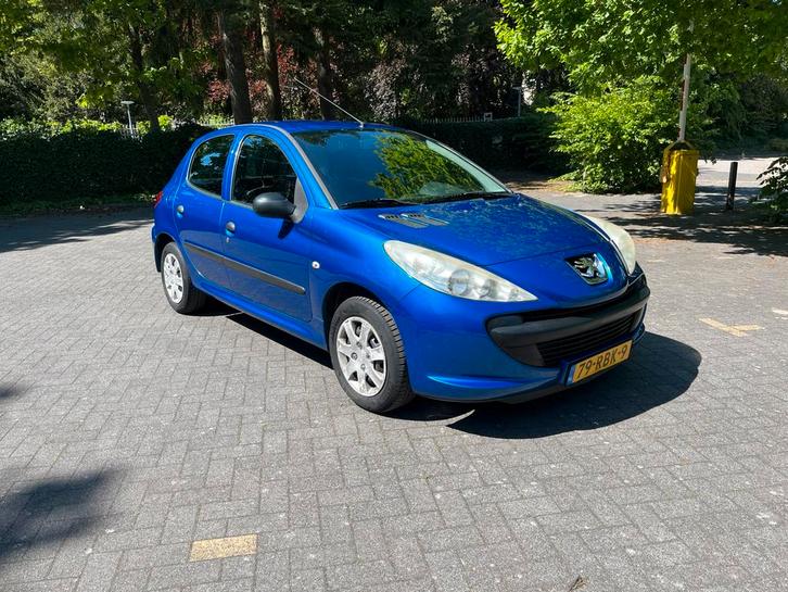 Peugeot 206+ 1.1 Accent 2011 Blauw 5 drs, Auto's, Peugeot, Particulier, 206+, ABS, Airbags, Centrale vergrendeling, Elektrische ramen