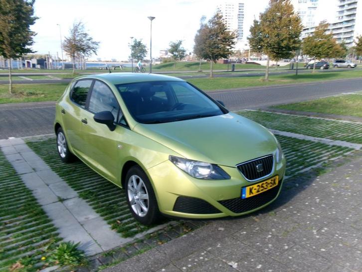 SEAT IBIZA 1.4-16V BEAT 5DRS AIRCO LM VELGEN NWE APK NAVI., Auto's, Seat, Particulier, Ibiza, ABS, Airbags, Airconditioning, Alarm