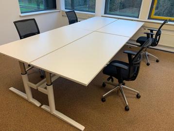 I-turn slinger verstelbaar bureau - direct af te halen!! beschikbaar voor biedingen