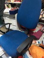 Blauwe bureaustoel op wielen, Ophalen of Verzenden, Gebruikt, Blauw, Bureaustoel