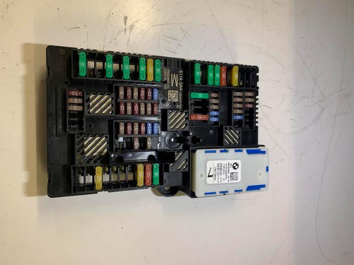 BMW ix Fuse Box + ECU / Power Distribution Box – 61355A647E1, Auto diversen, Overige Auto diversen, Ophalen of Verzenden