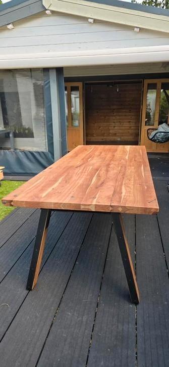 Prijsverlaagd!!! Henders & Hazel Eettafel 240cm hout/staal 