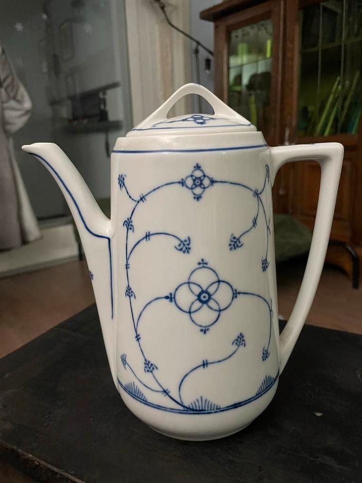 Jäger Eisenberg Blau Saks Theeservies, Antiek en Kunst, Antiek | Keramiek en Aardewerk, Ophalen