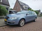 Volkswagen Passat 1.8 Tfsi 118KW Variant 2008 Grijs, Auto's, Stof, Zwart, 4 cilinders, 1434 kg