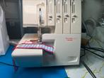 Bernina 800 D lockmachine werkt super, Hobby en Vrije tijd, Naaimachines en Toebehoren, Ophalen of Verzenden, Zo goed als nieuw