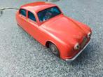 JAGUAR MK1 SALOON  REMOTE CONTROL BATTERY OPERATED 1960, Antiek en Kunst, Antiek | Speelgoed, Ophalen of Verzenden