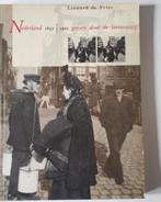 Nederland 1857-1920 door de Stereoscoop - Leonard de Vries, Ophalen of Verzenden, Gelezen, Leonard de Vries