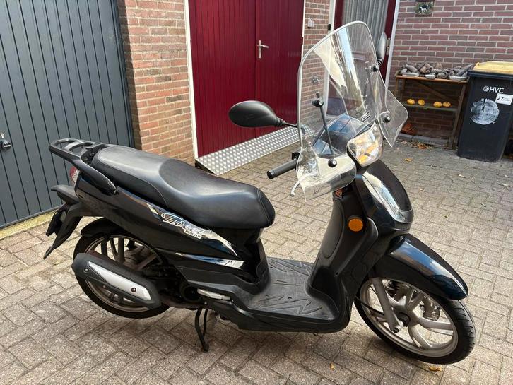Peugeot Tweet 4 tact, zuinig keurige scooter, Fietsen en Brommers, Brommers | Peugeot, Gebruikt, Overige modellen, Maximaal 45 km/u