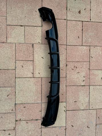 Glanzend zwarte diffuser BMW F30/F31 (enkele uitlaat links) beschikbaar voor biedingen